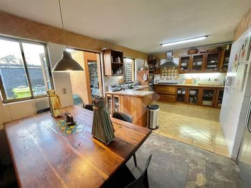 Casa en Venta en MANQUHEU NORTE / LAS ENCINAS