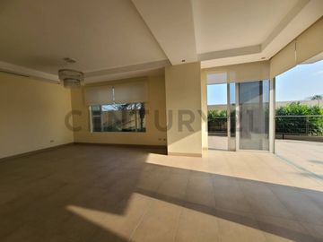 Alquiler Departamento con Vista al Río en Urb. Tenis Club, Samborondón
