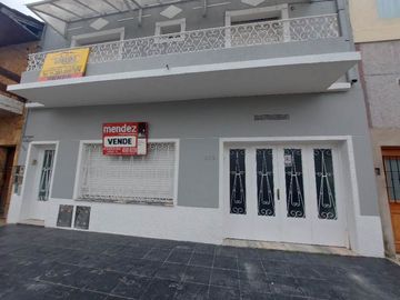 Departamento Tipo Casa en venta en Lanus Oeste