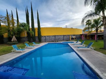 Se Vende Casa Duplex en Camino Real en PLANTA BAJA, de OPORTUNIDAD !!