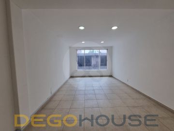 Casa en venta en Del Valle Centro