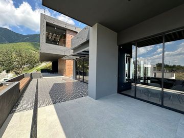CASA EN VENTA EN BOSQUES DE LAS MISIONES RESERVA CARRETERA NACIONAL SANTIAGO
