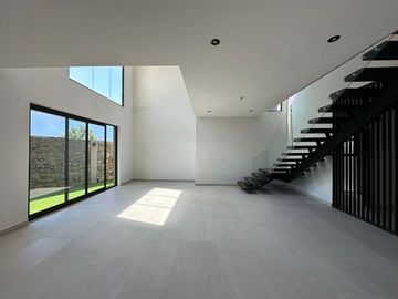 CASA EN VENTA EN BOSQUES DE LAS MISIONES RESERVA CARRETERA NACIONAL SANTIAGO