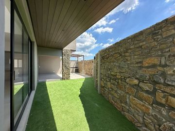CASA EN VENTA EN BOSQUES DE LAS MISIONES RESERVA CARRETERA NACIONAL SANTIAGO
