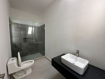 CASA EN VENTA EN BOSQUES DE LAS MISIONES RESERVA CARRETERA NACIONAL SANTIAGO