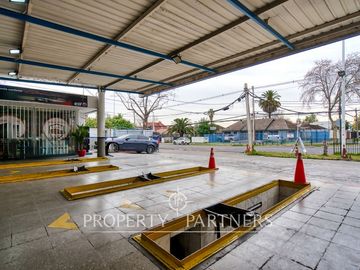 Casa Comercial y Taller Mecánico Funcionando!! Oportunidad, Muy Bien Ubicada!!