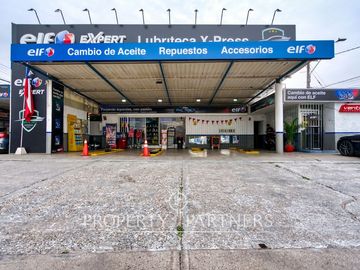 Casa Comercial y Taller Mecánico Funcionando!! Oportunidad, Muy Bien Ubicada!!
