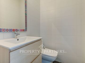 Departamento estilo mariposa en venta cercano a Metro Salvador, Providencia.