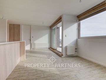 Departamento estilo mariposa en venta cercano a Metro Salvador, Providencia.