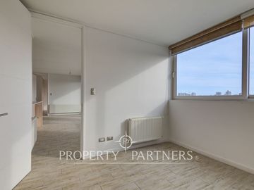 Departamento estilo mariposa en venta cercano a Metro Salvador, Providencia.