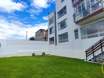Departamentos en Venta de 3 y 2 dormitorios, en conjunto con seguridad, sector Alangasí
