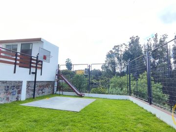 Departamentos en Venta de 3 y 2 dormitorios, en conjunto con seguridad, sector Alangasí