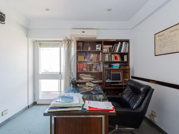 Departamento 4 ambientes en venta - Balvanera