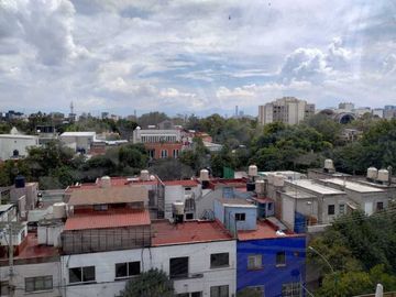 Hermoso PH con Roof Garden con acceso directo en Roma Sur