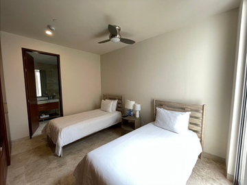 VILLA ROSEWOOD DE LUJO