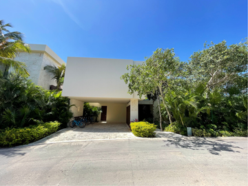 VILLA ROSEWOOD DE LUJO