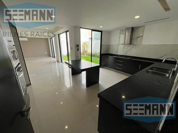 Casa en venta en calle El Faro No. 6 M, Lote 6 M, Manzana 14 A, Fraccionamiento Playas del Conchal, Alvarado, Ver.