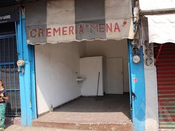 Venta Casa Sola uso de suelo comercial en Altavista / Cuernavaca - Morelos