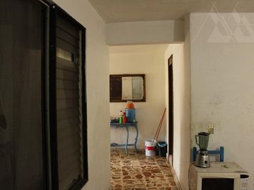Venta Casa Sola uso de suelo comercial en Altavista / Cuernavaca - Morelos