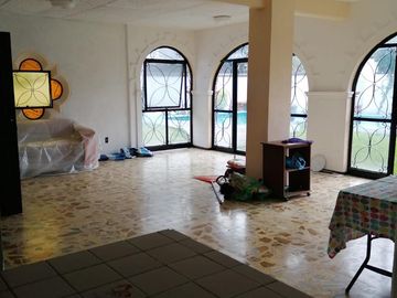 Casa Sola en Venta  Col Chapultepec Cuernavaca, Morelos