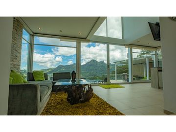 VENDO CABAÑA CON PISCINA EN ALTOS DEL MARIA 2300M2