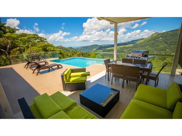VENDO CABAÑA CON PISCINA EN ALTOS DEL MARIA 2300M2