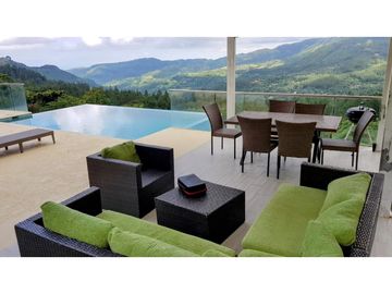 VENDO CABAÑA CON PISCINA EN ALTOS DEL MARIA 2300M2