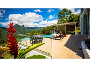 VENDO CABAÑA CON PISCINA EN ALTOS DEL MARIA 2300M2