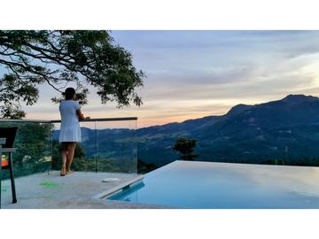 VENDO CABAÑA CON PISCINA EN ALTOS DEL MARIA 2300M2