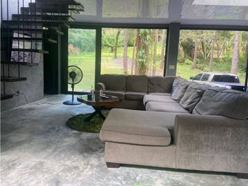 VENTA CASA TOTALMENTE AMOBLADA EN ALTOS DEL MARIA 1500 MT2