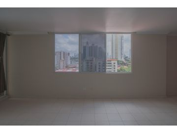 Apartamento en PH Brisas del Carmen, Bella Vista