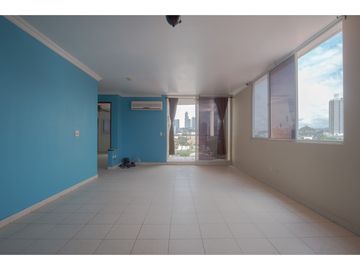 Apartamento en PH Brisas del Carmen, Bella Vista