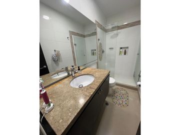 (MC-C) Apartamento Duplex en Venta para INVERSIÓN El Aguacatal Oeste