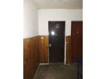 VENTA DE DPTO EN MONOBLOCK SOBRE CALLE MARIANO GÓMEZ, RIVADAVIA-MZA.