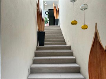 Casa en Fraccionamiento en Lomas de Jiutepec Jiutepec - CRB-1203-Fr