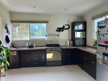 Casa en Fraccionamiento en Lomas de Jiutepec Jiutepec - CRB-1203-Fr