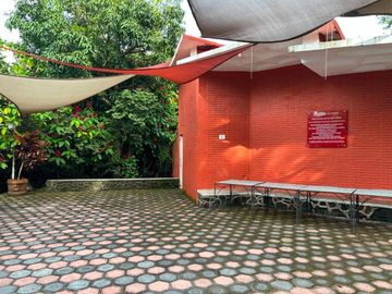 Casa en Fraccionamiento en Lomas de Jiutepec Jiutepec - CRB-1203-Fr