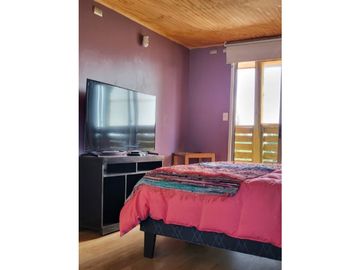 VENTA CASA AMOBLADA / ALGARROBO CENTRO / 5D 3B PISCINA