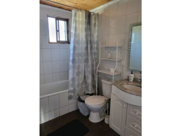 VENTA CASA AMOBLADA / ALGARROBO CENTRO / 5D 3B PISCINA