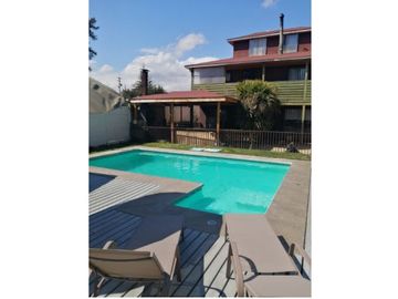 VENTA CASA AMOBLADA / ALGARROBO CENTRO / 5D 3B PISCINA