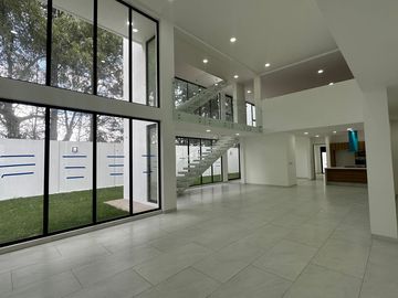 Casa Venta Nueva Residencial Hacienda San  Antonio, Ave Estado de Mexico, Metepec