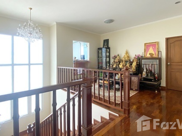 5 Bedroom House for sale in Khlong Chan, Bangkok