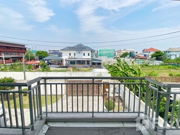 5 Bedroom House for sale in Khlong Chan, Bangkok