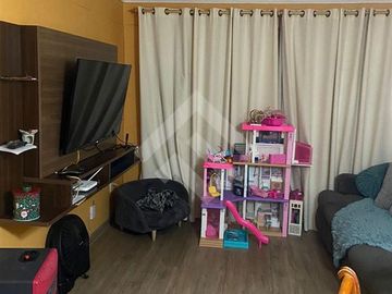 Casa en Venta en Av. Punta Arenas / Lia Aguirre