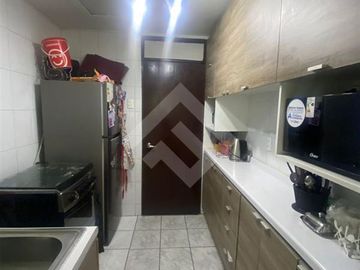 Casa en Venta en Av. Punta Arenas / Lia Aguirre