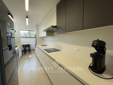 Departamento completamente remodelado con vista a cancha de golf