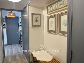 Departamento completamente remodelado con vista a cancha de golf