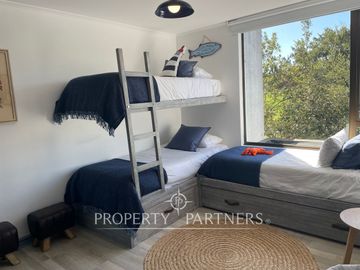 Departamento completamente remodelado con vista a cancha de golf