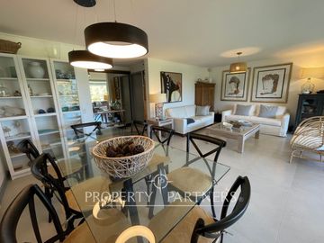 Departamento completamente remodelado con vista a cancha de golf