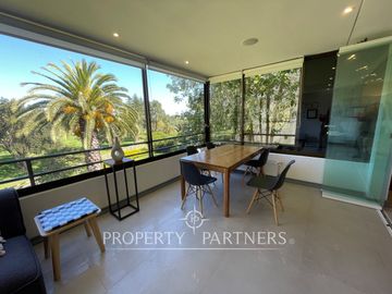 Departamento completamente remodelado con vista a cancha de golf